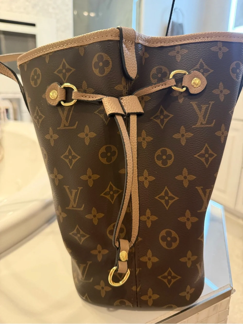 Louis Vuitton NeverFull Monogram Canvas Neverfull MM Tote in Brown/Tan